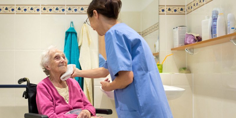 Bathing Assistance in Mocksville, North Carolina